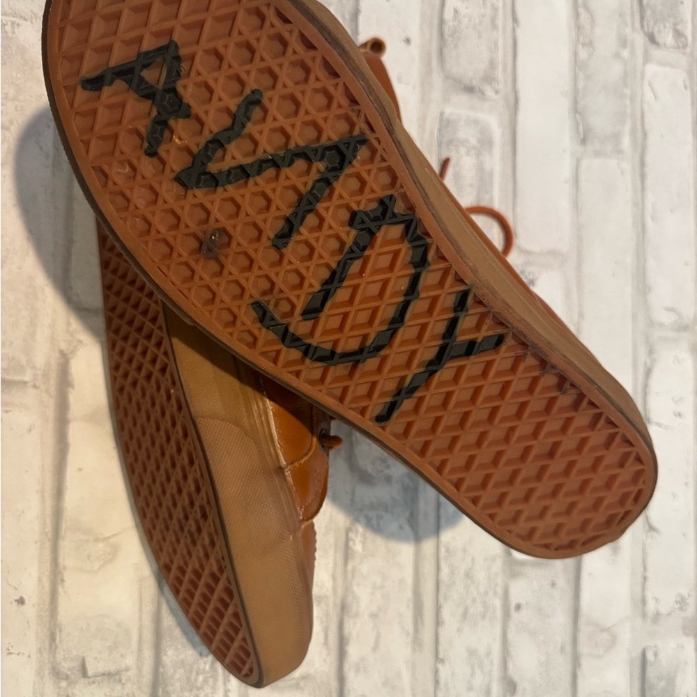 Toy Story Vans Men's  Woody - Picture 6 of 8